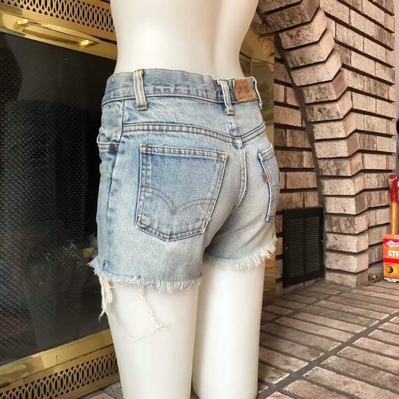 Vtg orange tab Levi’s shorts cut off jeans 80s - Picture 11 of 11